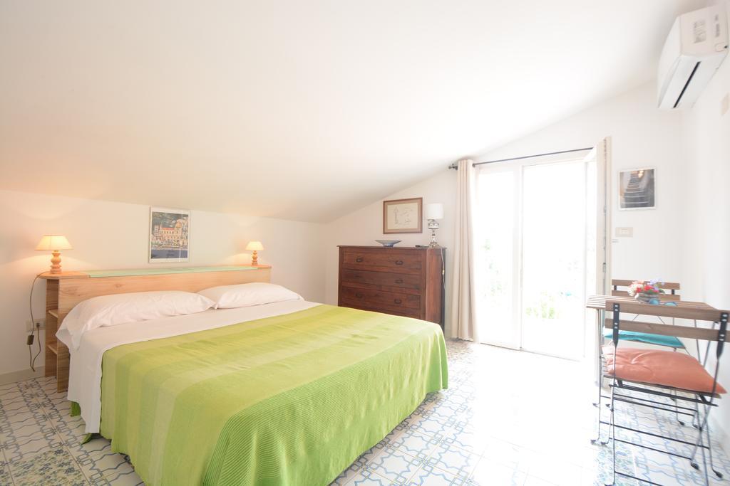 Villa Santa Sofia Ascea Oda fotoğraf